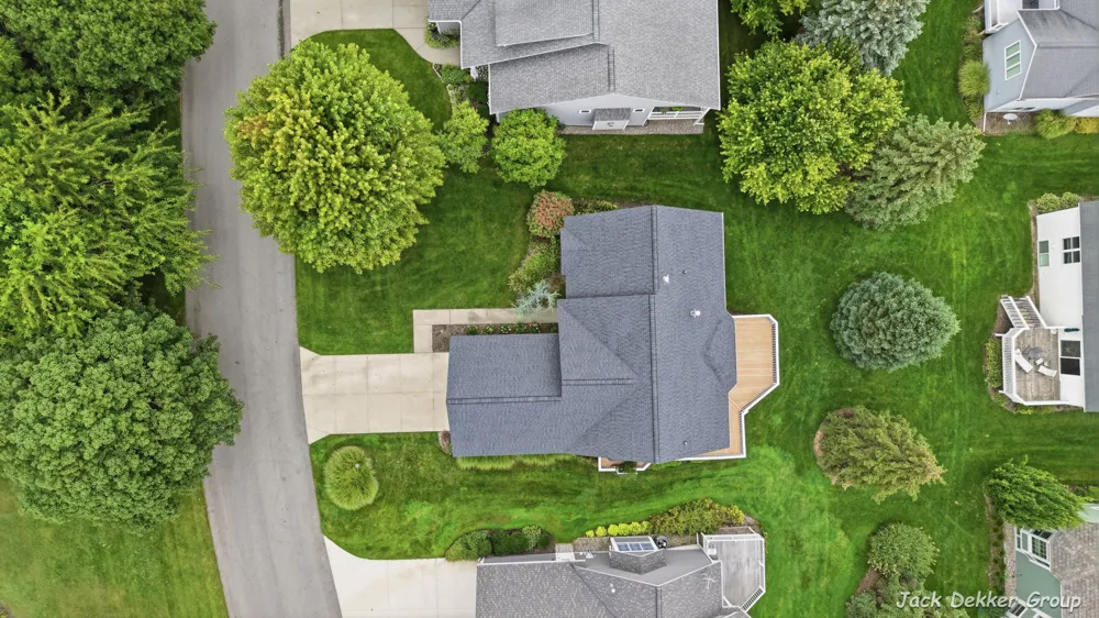 509 Hunters Run Circle Holland, MI 49423