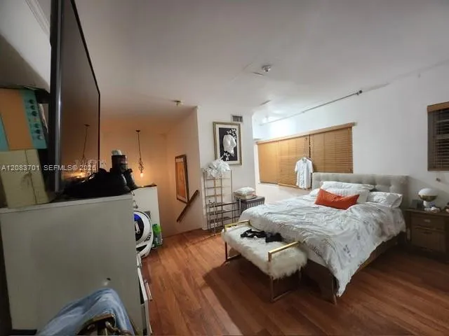 1255 Pennsylvania Ave #213 Miami Beach, FL 33139