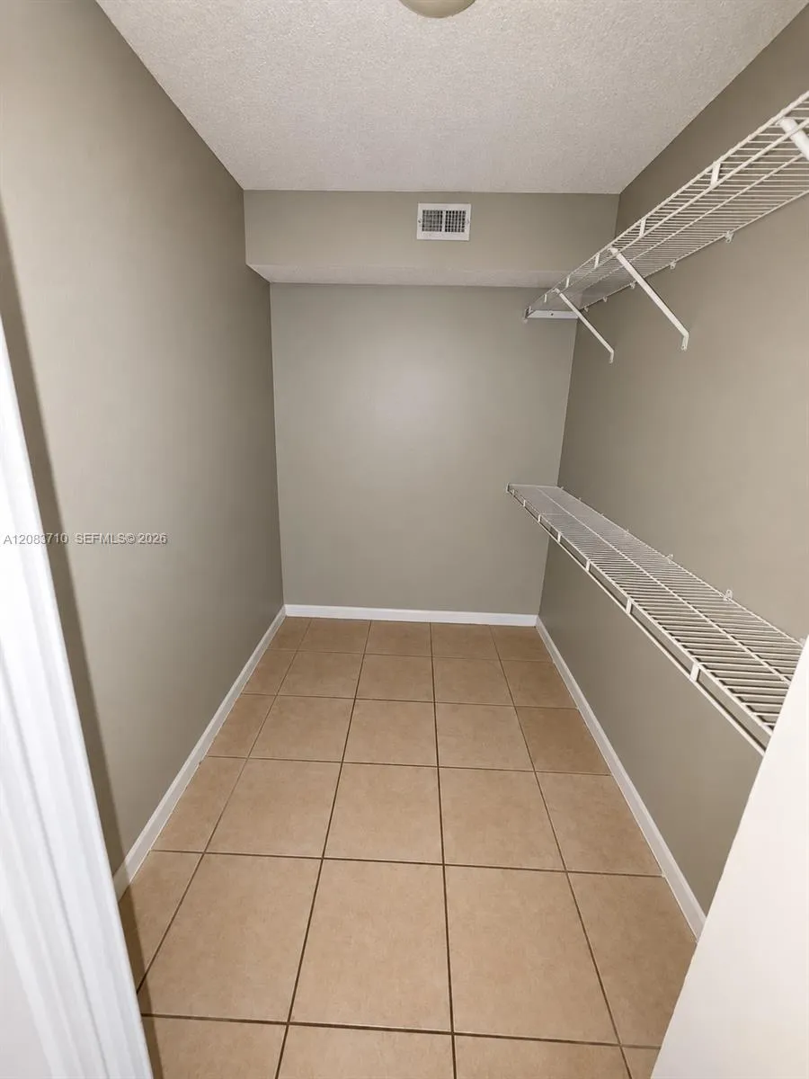 8821 Wiles Rd #102 Coral Springs, FL 33067