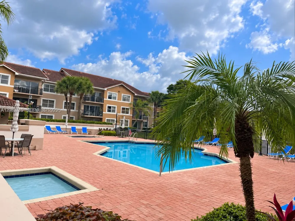 8821 Wiles Rd #102 Coral Springs, FL 33067