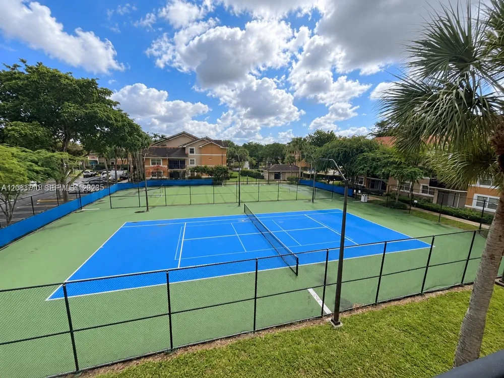 8821 Wiles Rd #102 Coral Springs, FL 33067