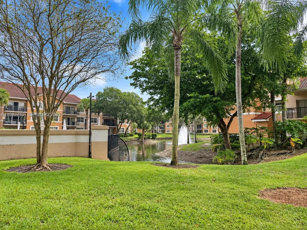 8821 Wiles Rd #102 Coral Springs, FL 33067