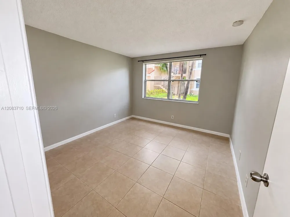 8821 Wiles Rd #102 Coral Springs, FL 33067