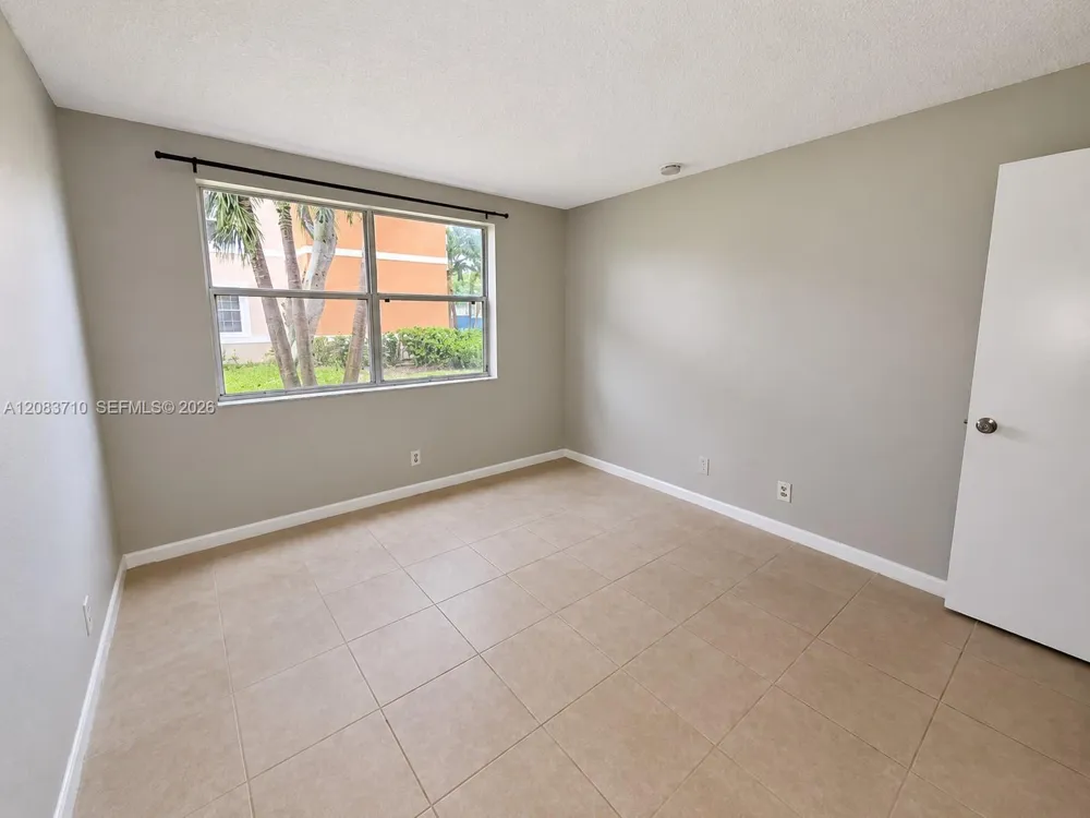8821 Wiles Rd #102 Coral Springs, FL 33067