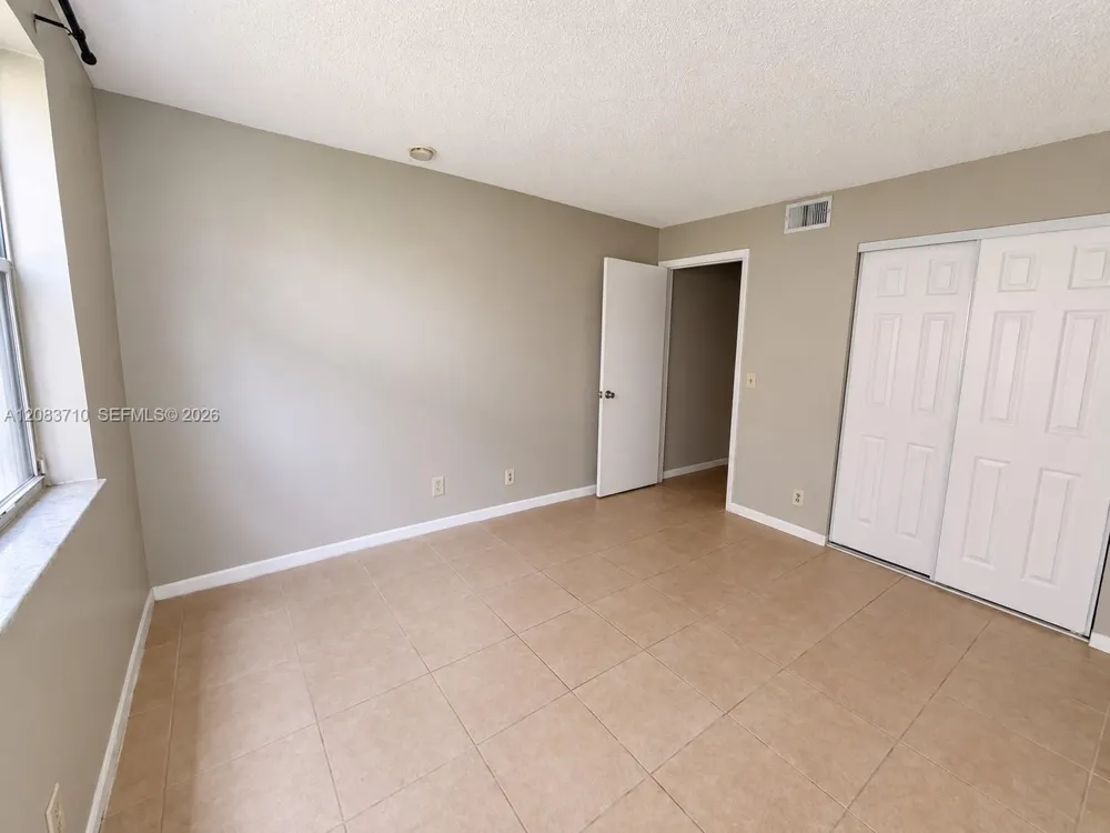 8821 Wiles Rd #102 Coral Springs, FL 33067