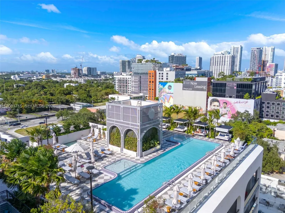 2700 NW 2nd Ave #422 Miami, FL 33127