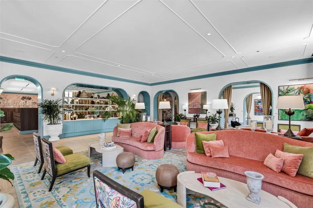 2700 NW 2nd Ave #422 Miami, FL 33127