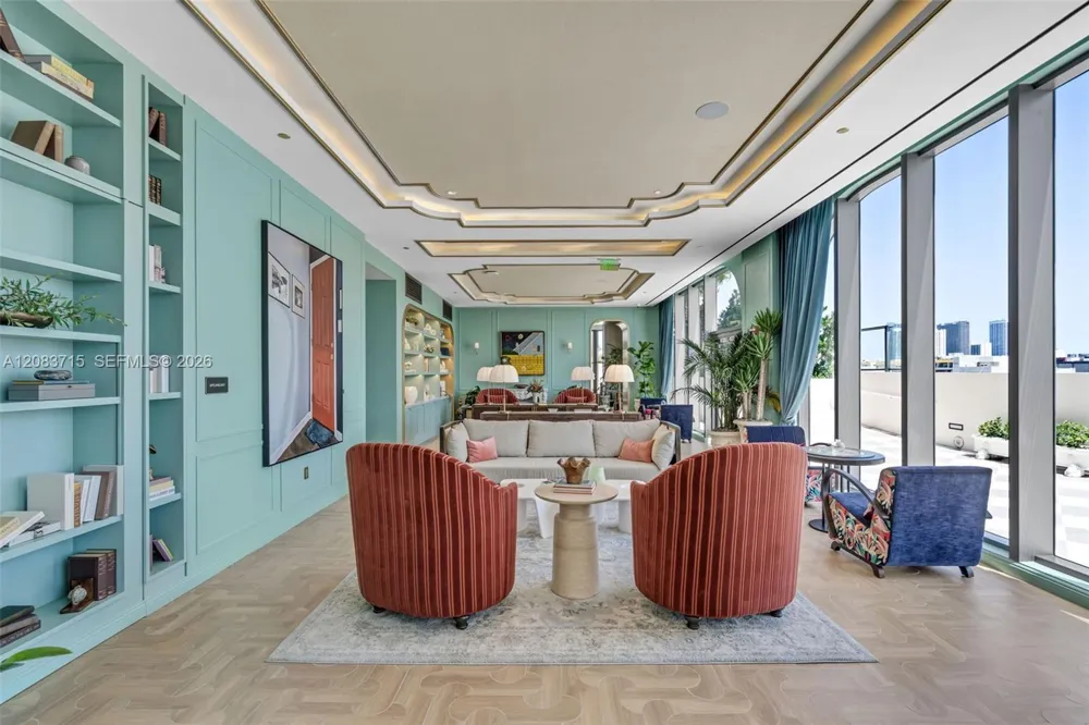 2700 NW 2nd Ave #422 Miami, FL 33127