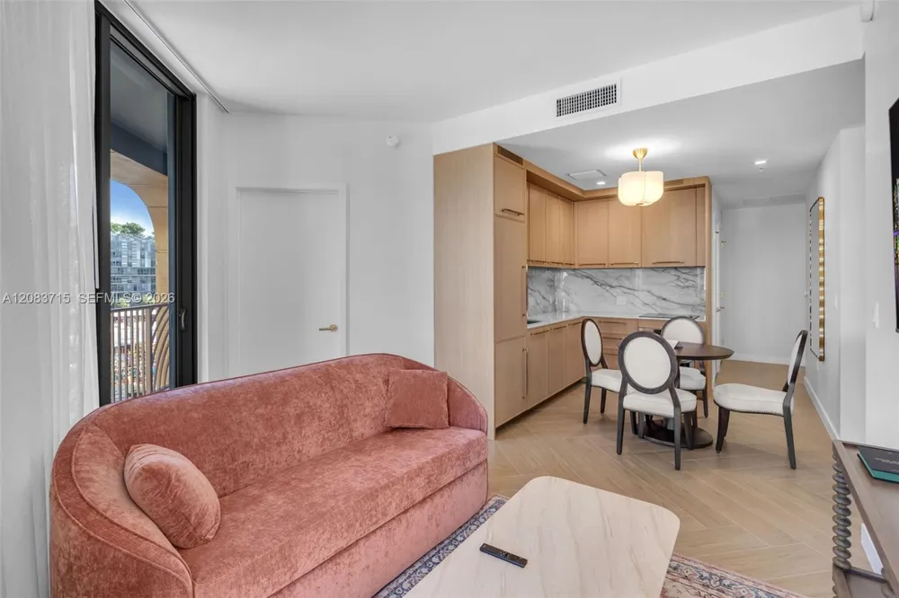 2700 NW 2nd Ave #422 Miami, FL 33127
