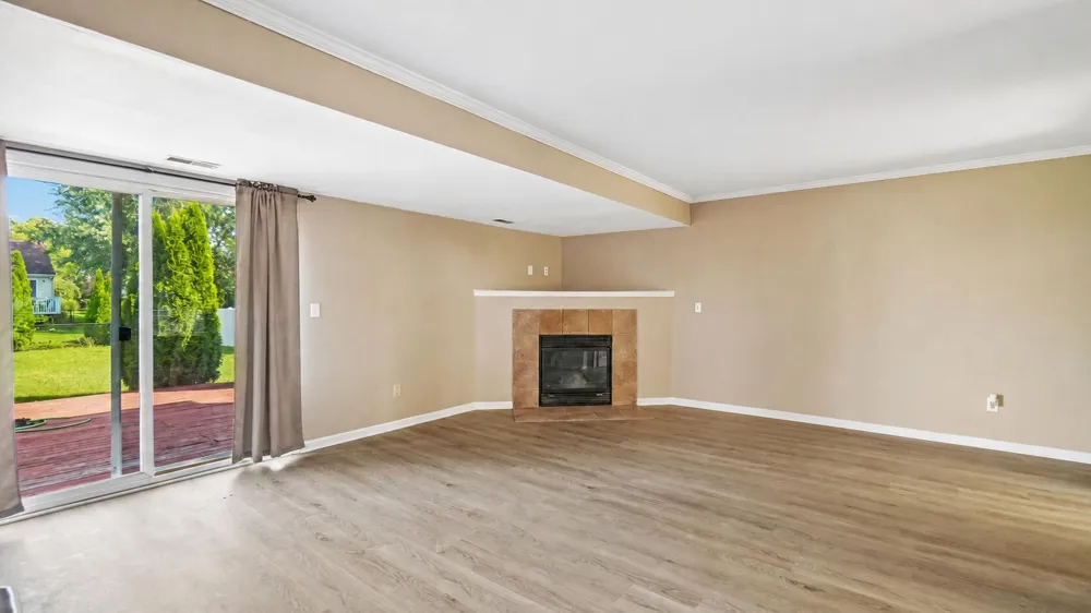 7365 Maplelawn Drive Ypsilanti, MI 48197