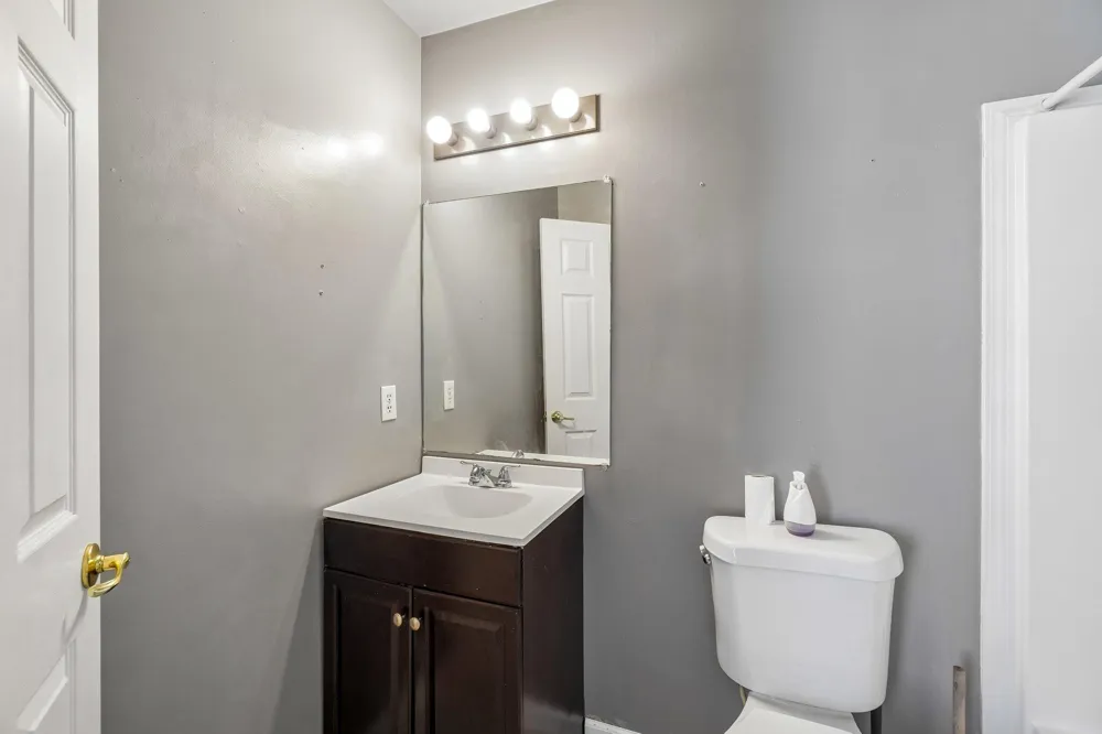 7365 Maplelawn Drive Ypsilanti, MI 48197