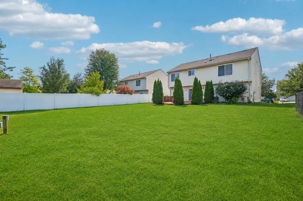 7365 Maplelawn Drive Ypsilanti, MI 48197