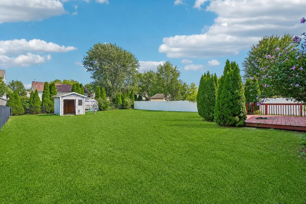 7365 Maplelawn Drive Ypsilanti, MI 48197