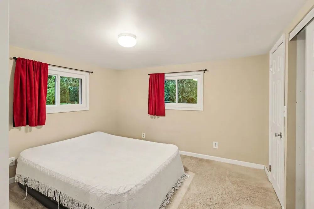 3219 West Street Milford, MI 48380