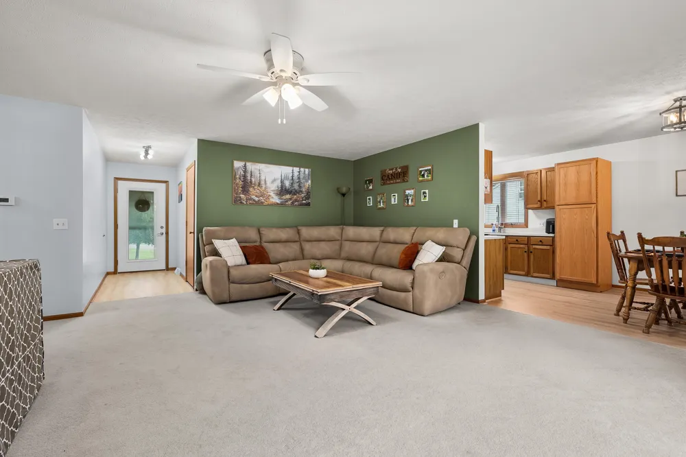 3343 John Street Ravenna, MI 49451