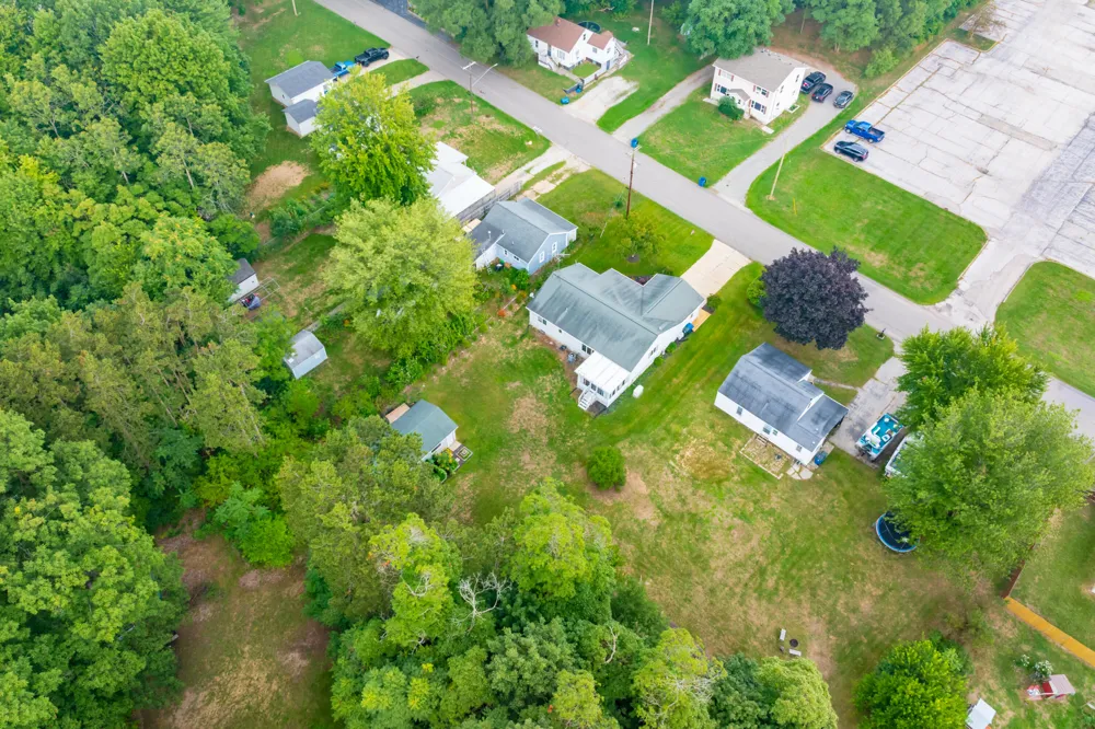 3343 John Street Ravenna, MI 49451