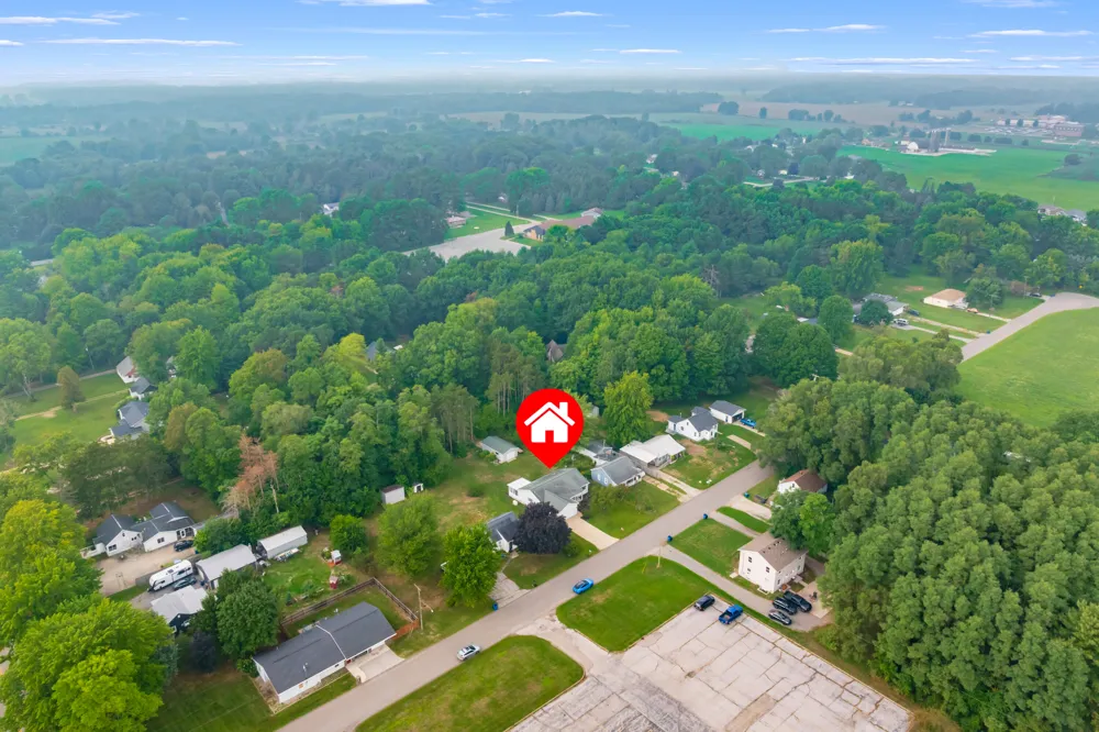 3343 John Street Ravenna, MI 49451