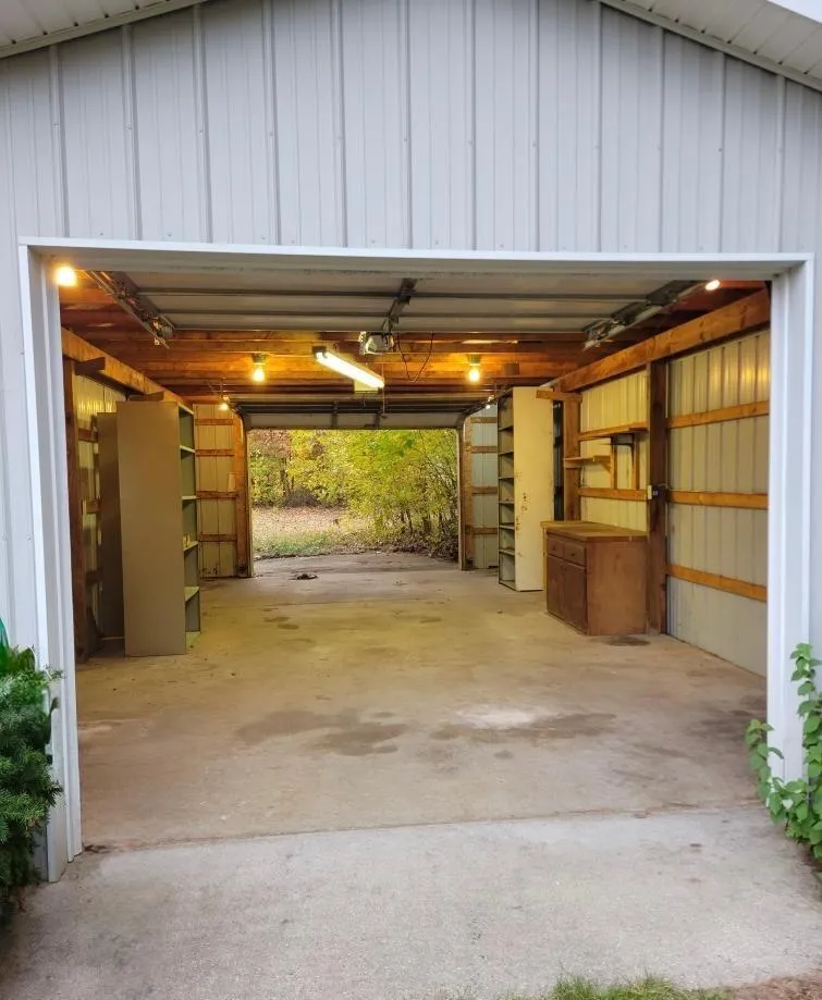 3343 John Street Ravenna, MI 49451