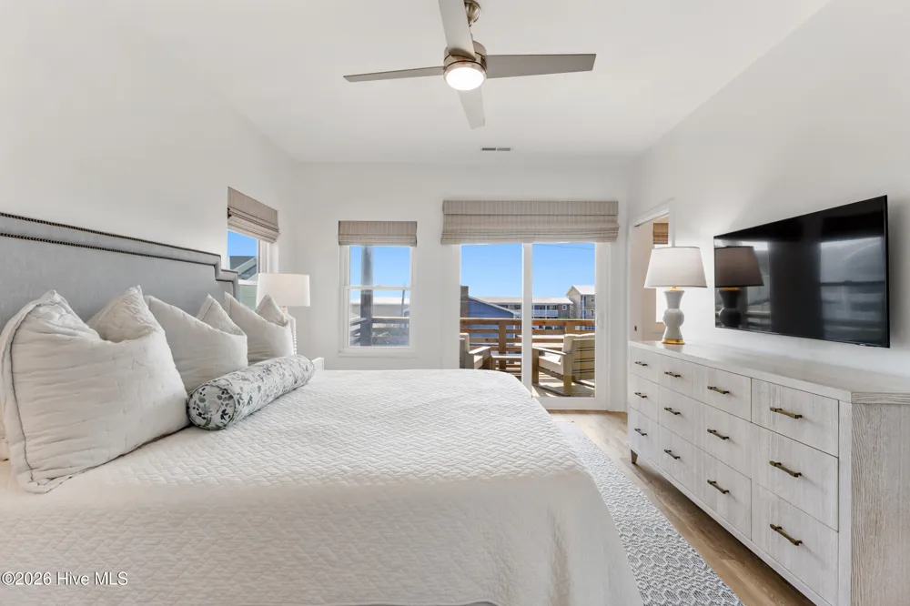 1110 Lake Park Boulevard S #1 Carolina Beach, NC 28428