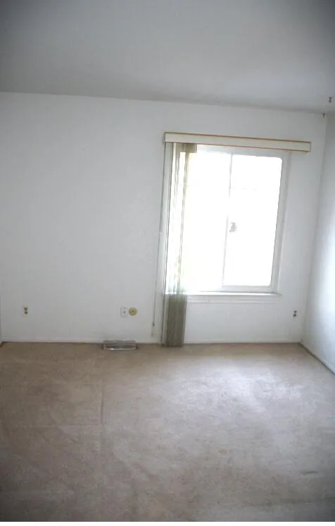 30831 Hunters #23 Farmington Hills, MI 48334