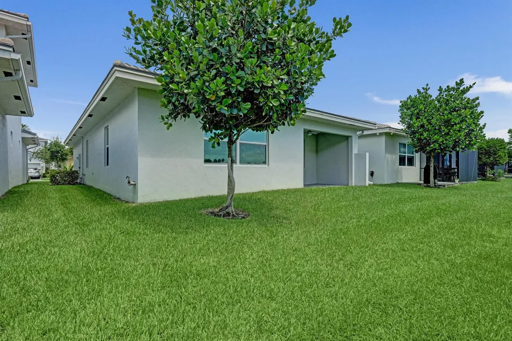 15018 Three Ponds Trail Delray Beach, FL 33446