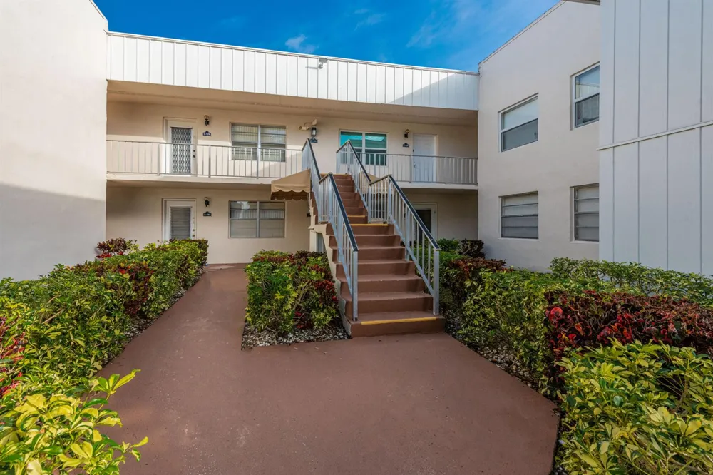 108 Normandy C Lane Delray Beach, FL 33484