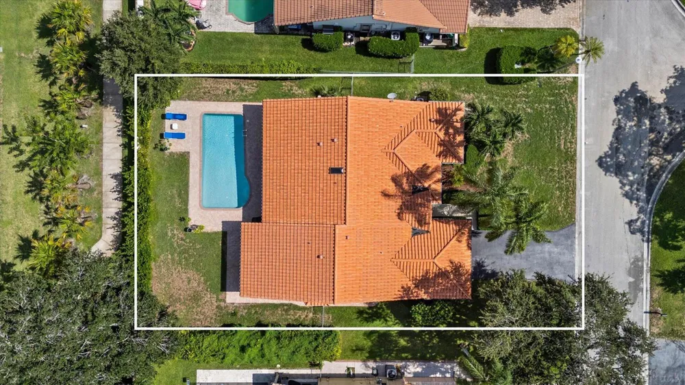 4850 NW 92nd Terrace Coral Springs, FL 33067