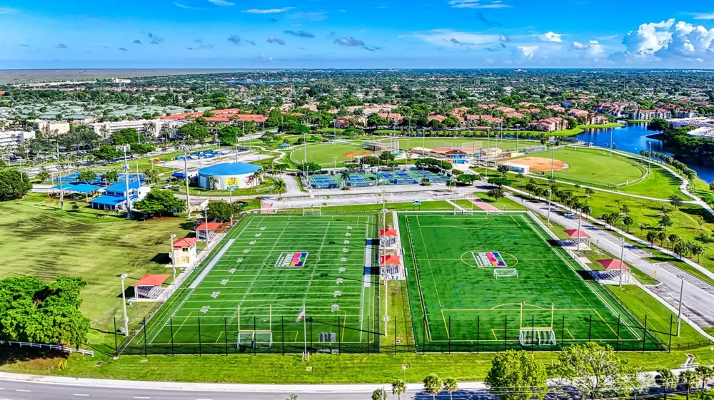 7927 Exeter Boulevard E Tamarac, FL 33321