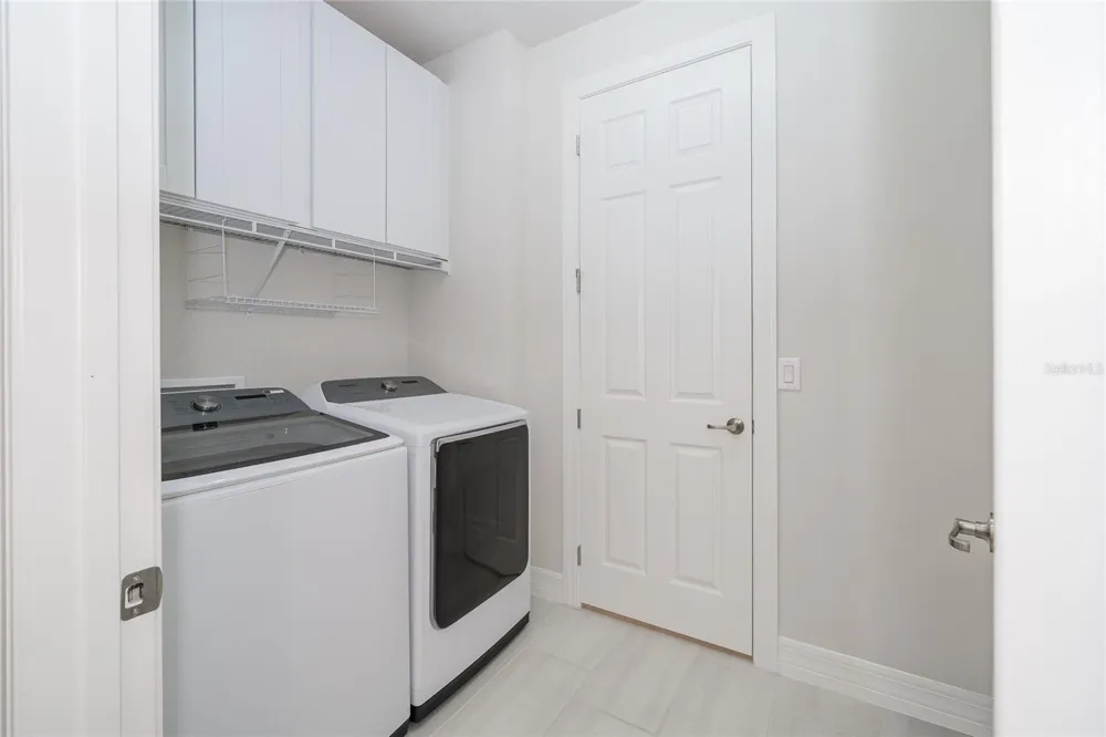 19800 SHIP WHEEL WAY Land O Lakes, FL 34638
