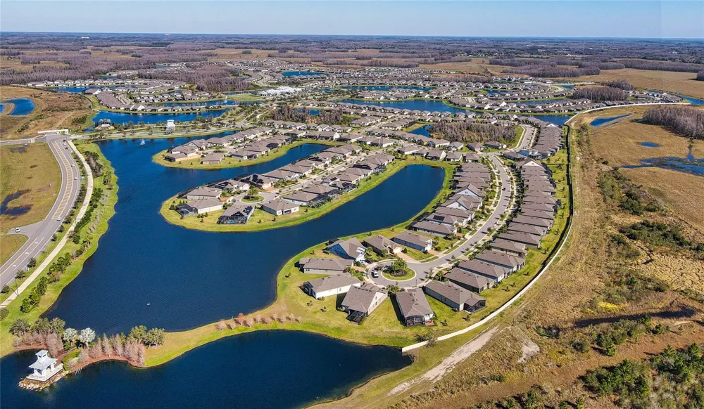 19800 SHIP WHEEL WAY Land O Lakes, FL 34638