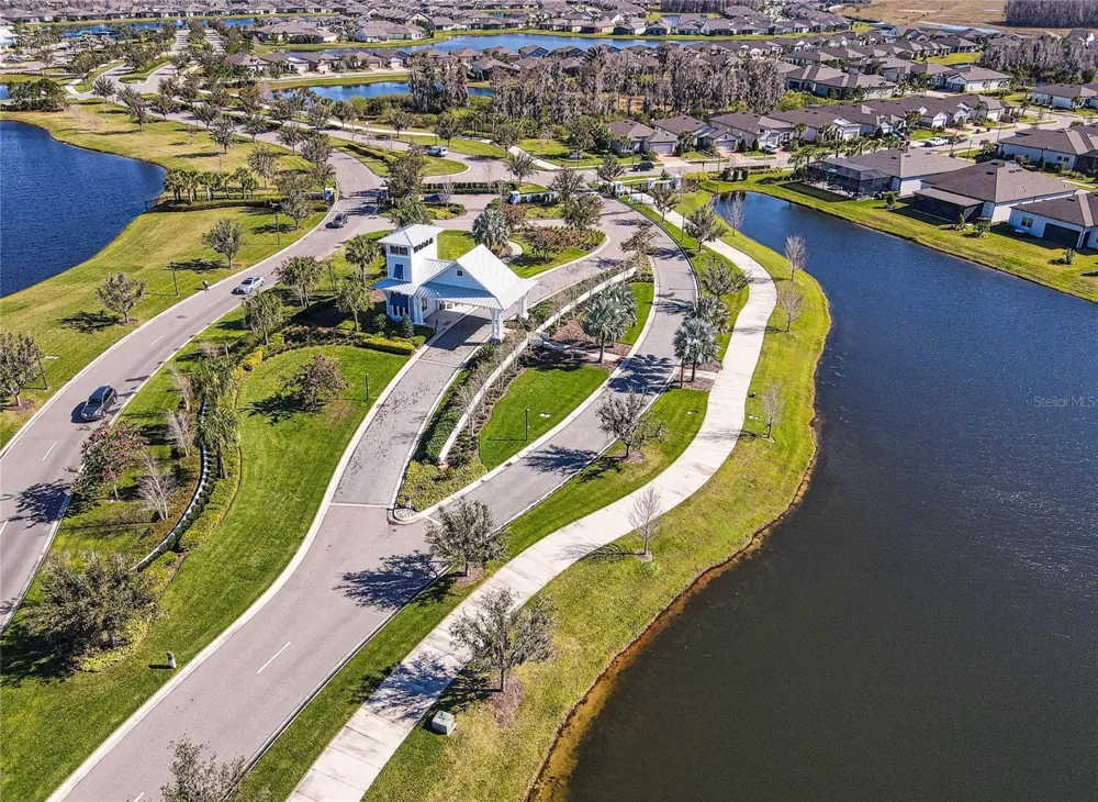 19800 SHIP WHEEL WAY Land O Lakes, FL 34638
