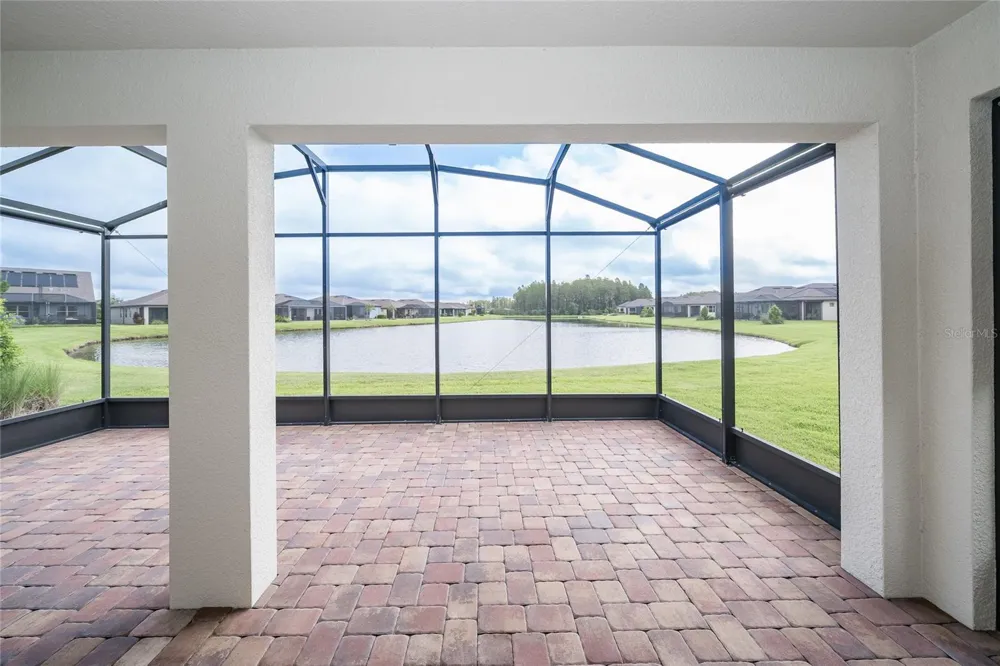 19800 SHIP WHEEL WAY Land O Lakes, FL 34638