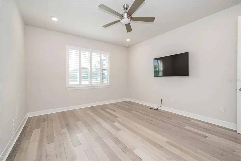 19800 SHIP WHEEL WAY Land O Lakes, FL 34638