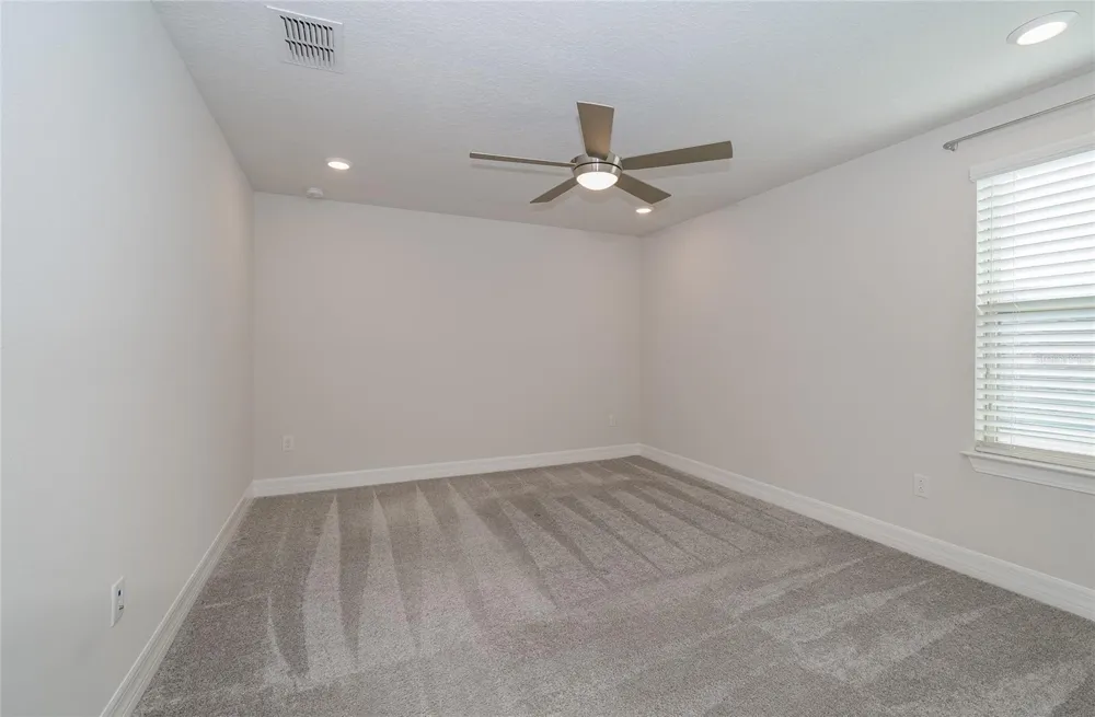 19800 SHIP WHEEL WAY Land O Lakes, FL 34638