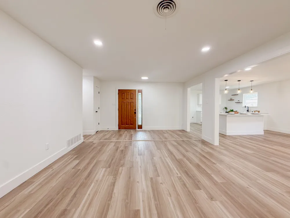 228 Hallbrook Drive Fort Worth, TX 76134