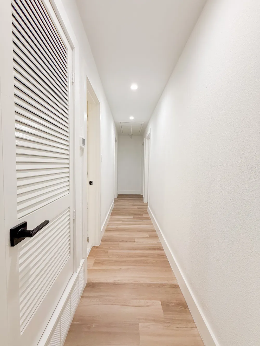 228 Hallbrook Drive Fort Worth, TX 76134