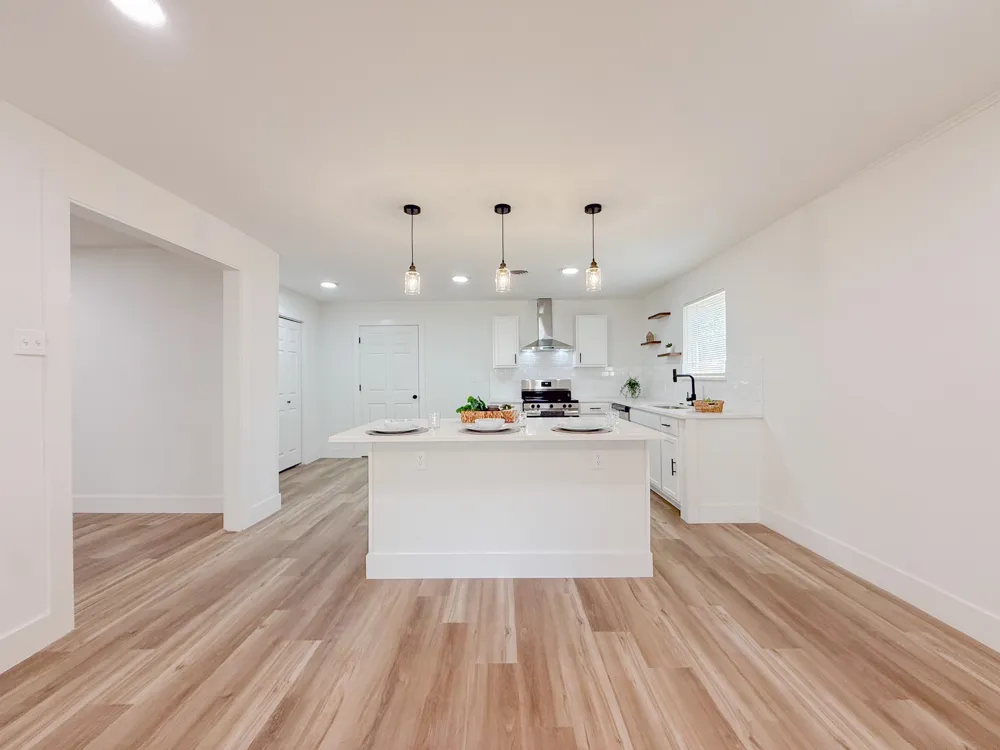 228 Hallbrook Drive Fort Worth, TX 76134