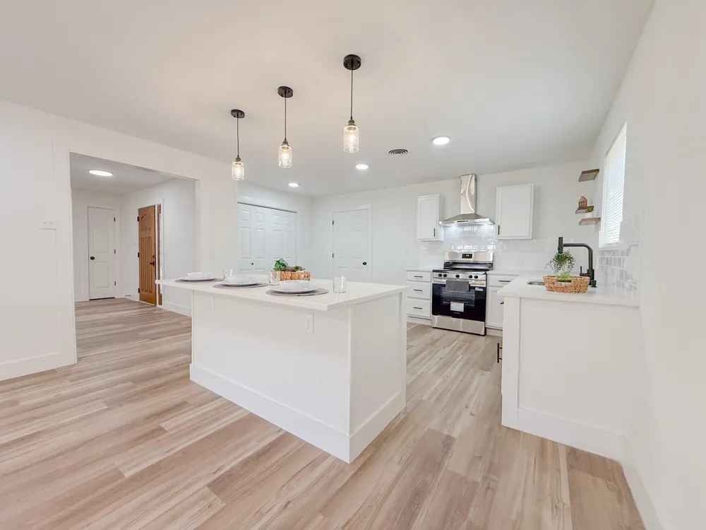 228 Hallbrook Drive Fort Worth, TX 76134