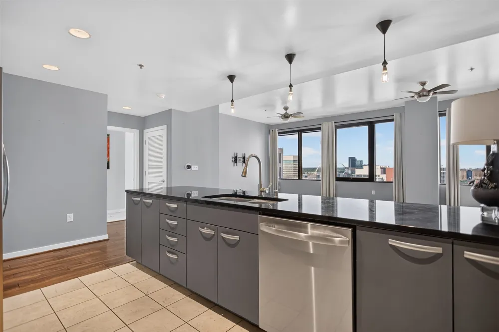 1200 Main Street #1506 Dallas, TX 75202