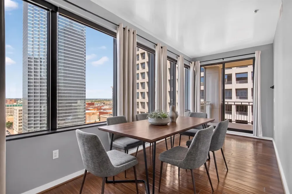 1200 Main Street #1506 Dallas, TX 75202