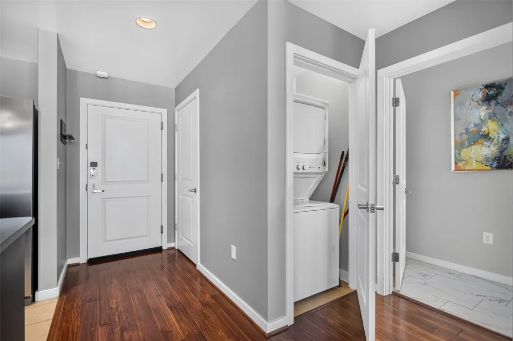 1200 Main Street #1506 Dallas, TX 75202
