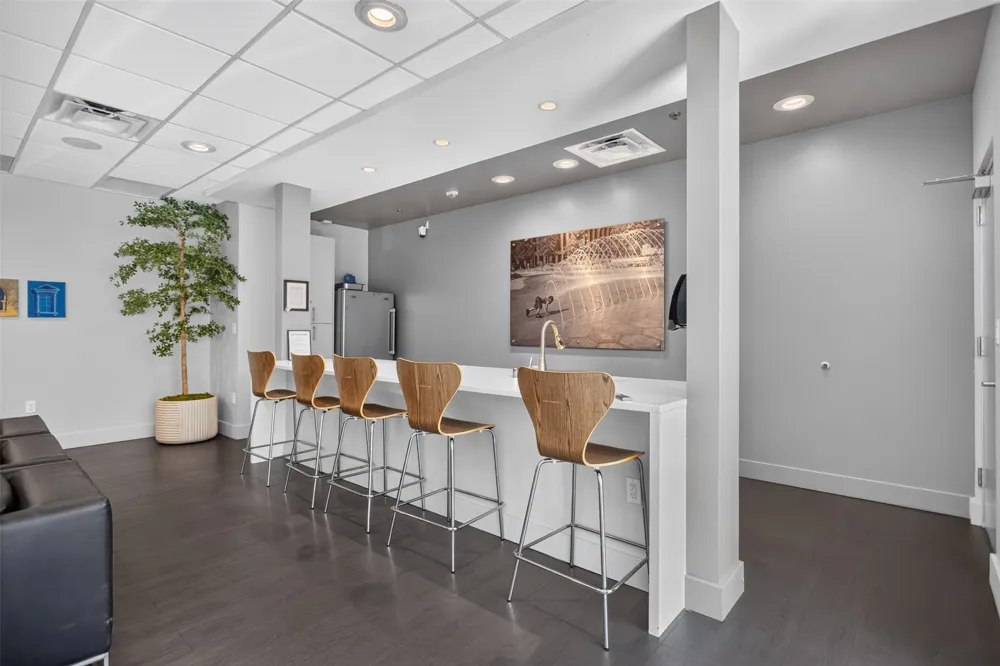 1200 Main Street #1506 Dallas, TX 75202
