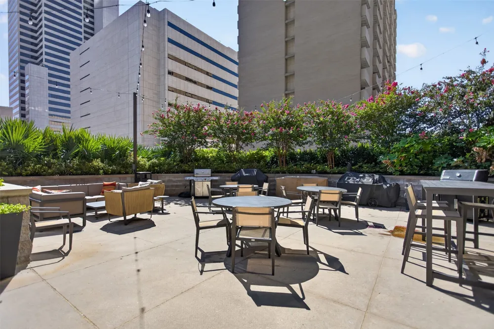 1200 Main Street #1506 Dallas, TX 75202
