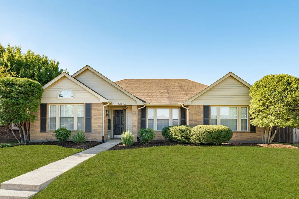 5816 Baker Drive The Colony, TX 75056