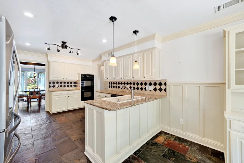 2121 Mcdaniel Circle Plano, TX 75075