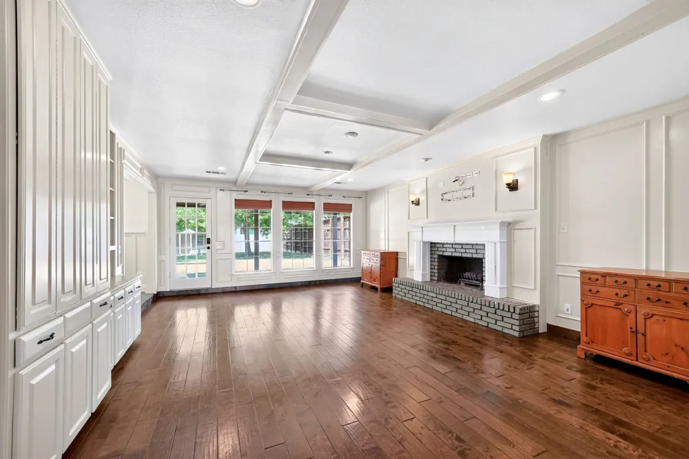 2121 Mcdaniel Circle Plano, TX 75075