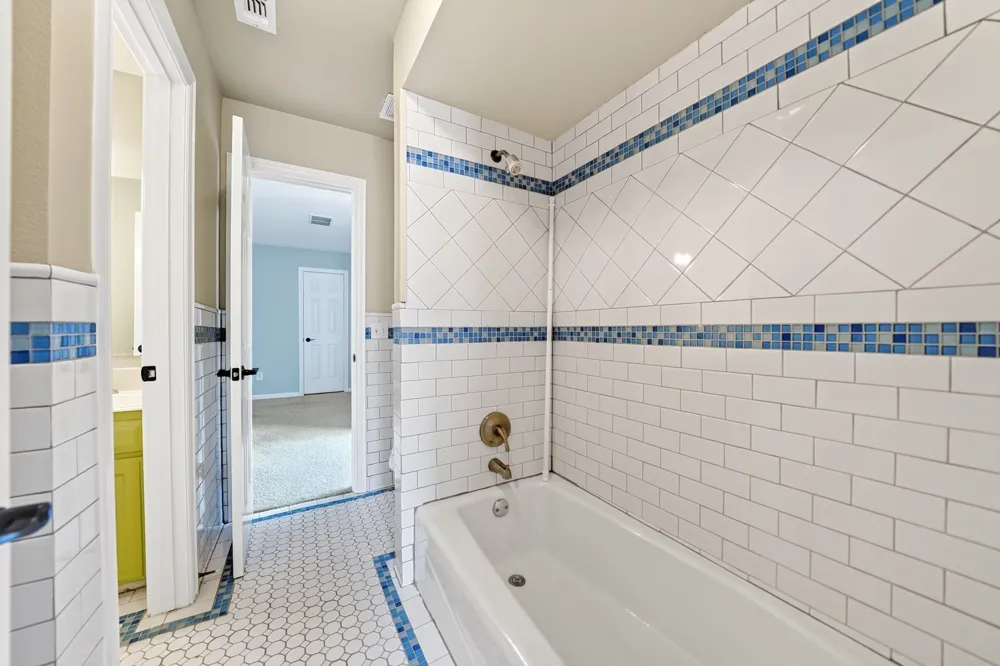 2121 Mcdaniel Circle Plano, TX 75075