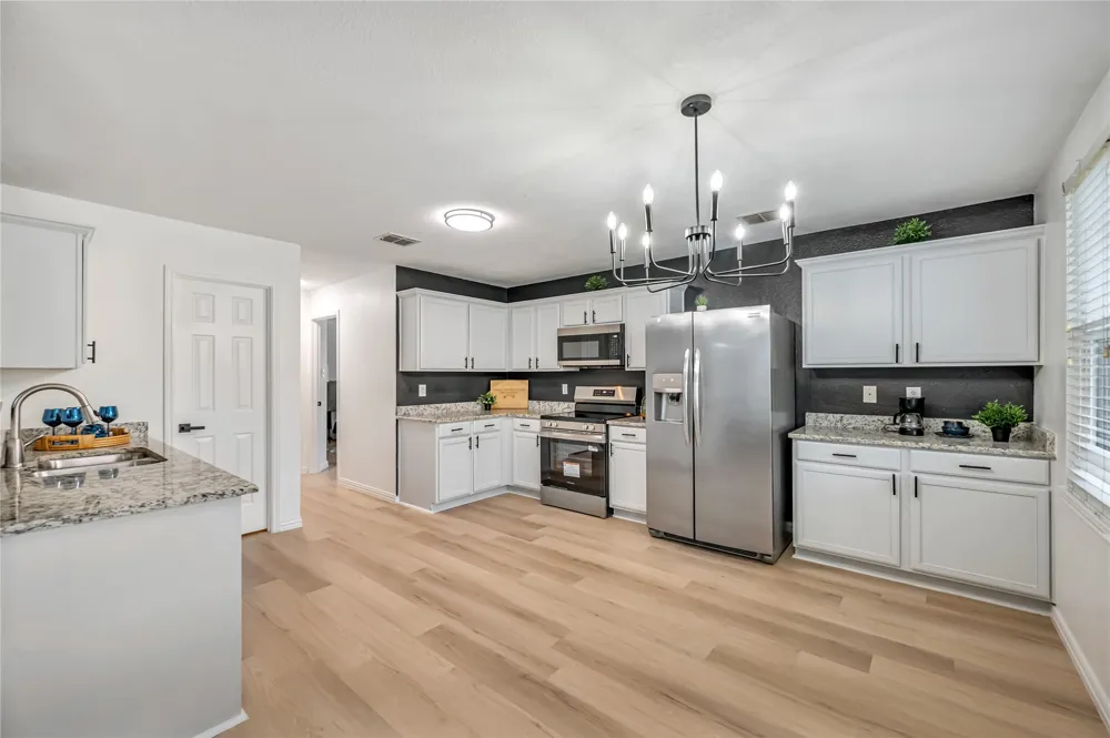 2132 Zion Hill Grand Prairie, TX 75052