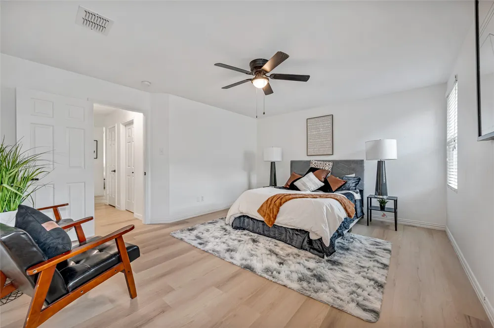 2132 Zion Hill Grand Prairie, TX 75052