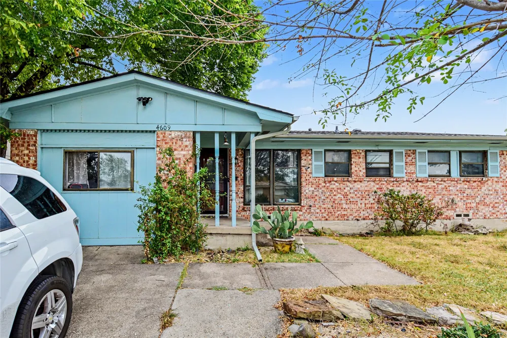 4609 Cornell Drive Garland, TX 75042